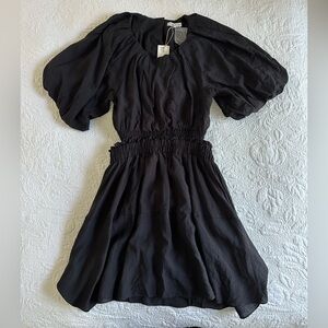 Moon River Black Puff Sleeve Cutout Dress - M